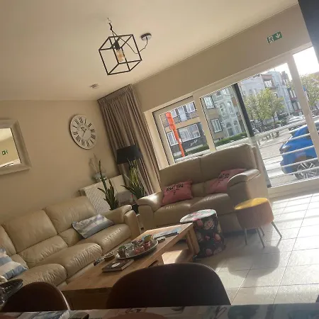 Apartment Des Ambassadeurs Blankenberge