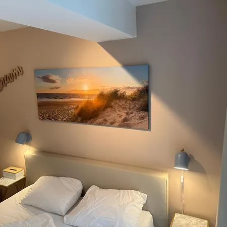 Des Ambassadeurs Apartment