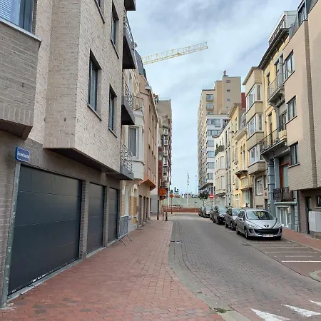 Des Ambassadeurs Apartment Blankenberge